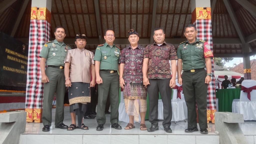 Peresmian Penggunaan Fasilitas Air Bersih Program Tni Ad Manunggal Air